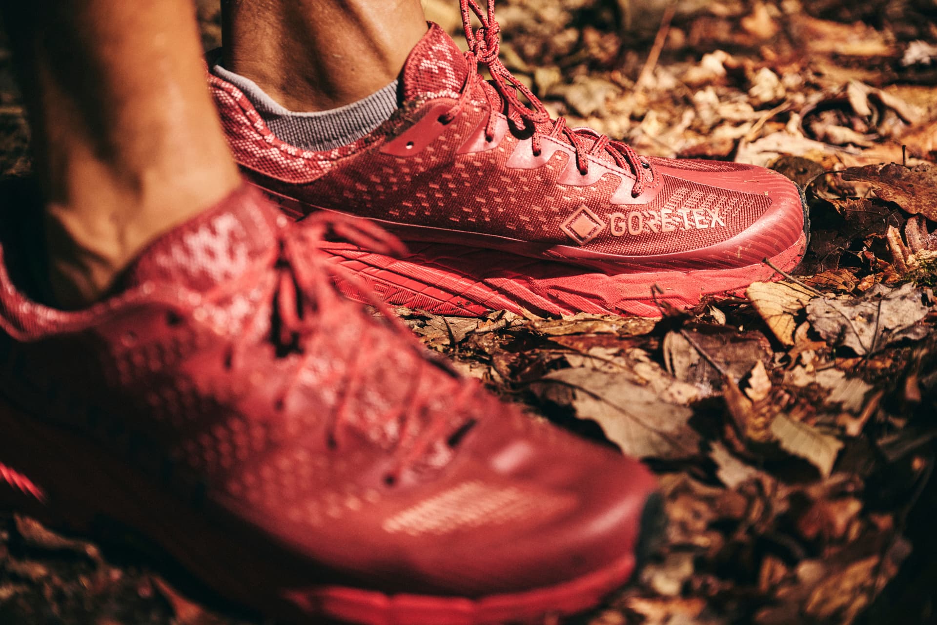 GORE-TEX invisible fit | フットウェア | GORE-TEX ブランド